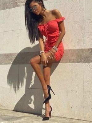 Проститутка Лессия